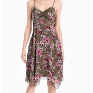 WHITE HOUSE BLACK MARKET floral dress